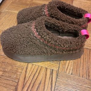 COPY - UGG Women's Tazz Ugg Braid Slipper